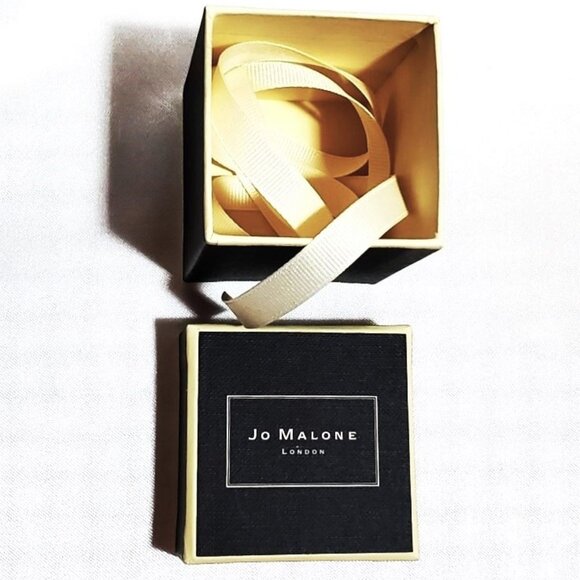 Jo Malone London Square Gift Box with Ribbon - for Candle or Mini Perfume New - Picture 3 of 6